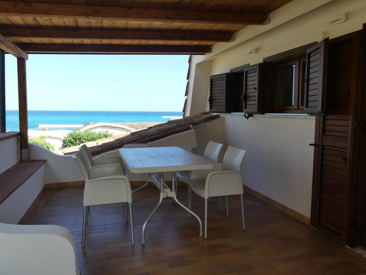 Le Roccette Mare Beach Hotel & Restaurant Тропеа Екстер'єр фото