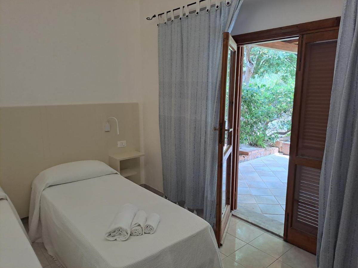 Le Roccette Mare Beach Hotel & Restaurant Тропеа Екстер'єр фото