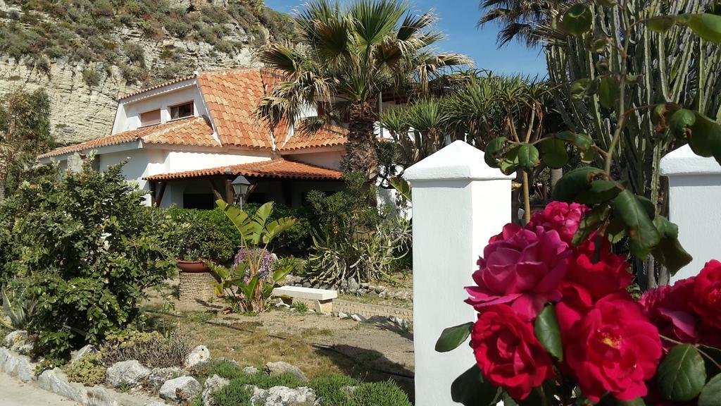 Le Roccette Mare Beach Hotel & Restaurant Тропеа Екстер'єр фото